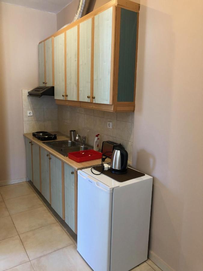 Petros & Apartment Lixouri