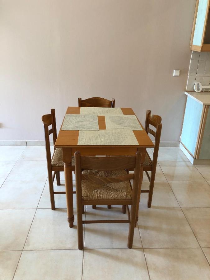 Petros & Appartement Lixouri