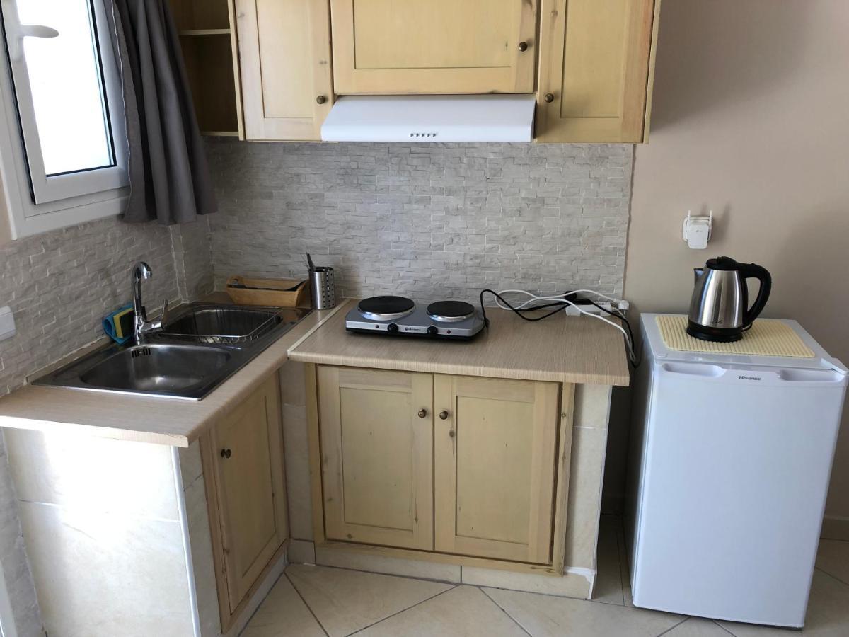 Petros & Appartement